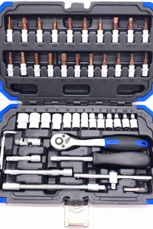 Комплект гедоре 46 части с тресчотка 1/4" – Chrome Vanadium стомана в здрав куфар